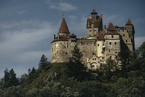 bran-castle-1.jpg