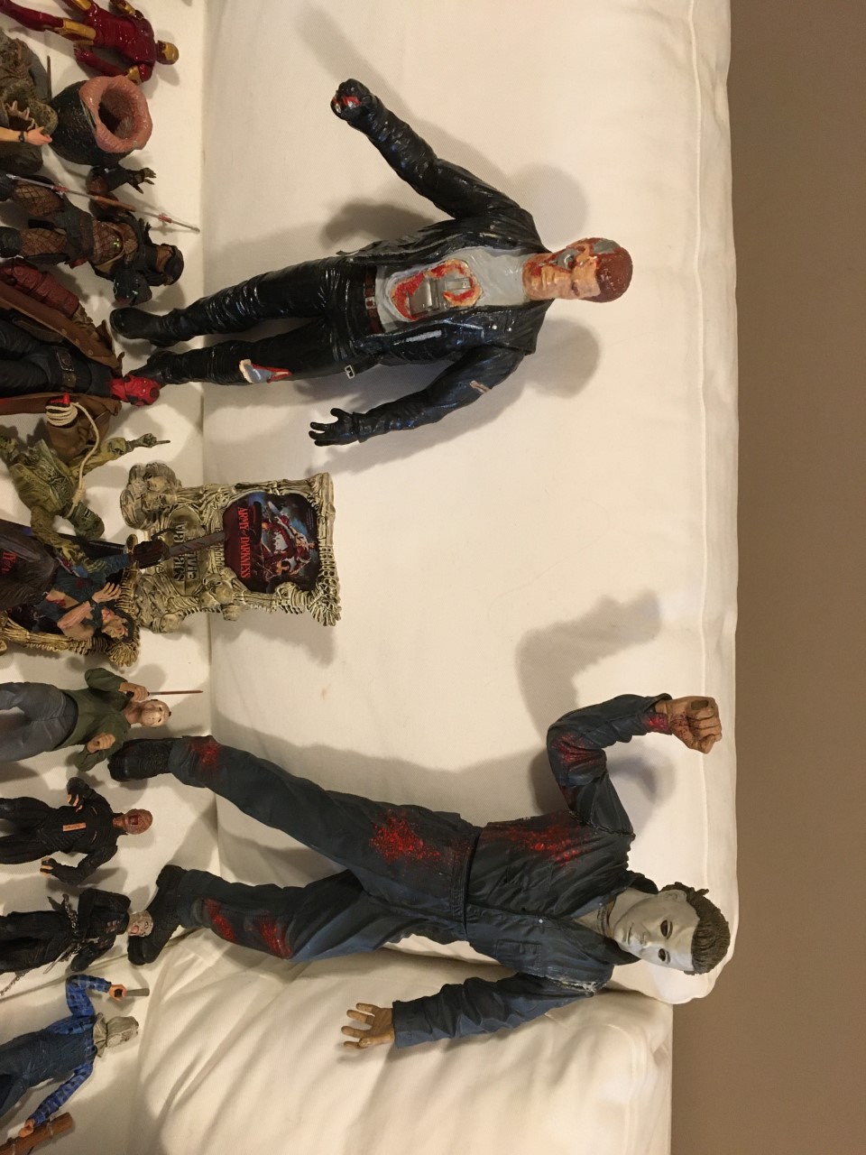 horrorfigures-05.jpg